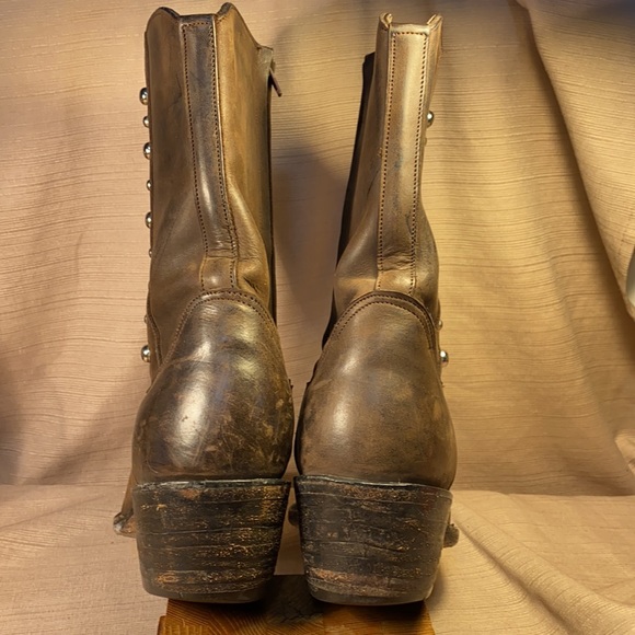 Handmade hardly worn leather studded cowboy boots - Picture 6 of 16